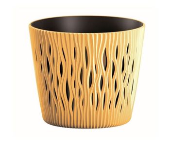 Maceta redonda de plastico sandy round en color mostaza 15,8 (largo) x 15,8 (ancho) x 13,8 (alto) cm