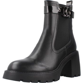 Noa Harmon Botines Pose para mujer