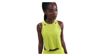 Camiseta de tirantes nike aeroswift yellow  mujer