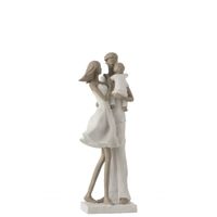 pareja con bebe en brazos de resina blanco 12x13x31 cm