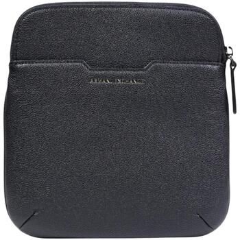 Armani Exchange Bandolera XM002586 AF22651 para hombre