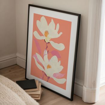 Cuadro magnolia rosa, marco negro, 50x70 cm