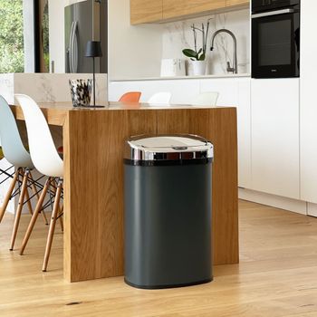 Cubo de basura de cocina automático gris  58l
