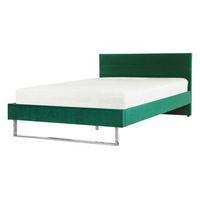 cama doble tapizada en terciopelo verde 140 x 200 cm con cabecero patas doradas estilo glam bellou