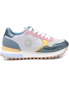 de XTI XTI 144062: ZAPATILLAS DEPORTIVAS MULTICOLORES CON DETALLES AZUL JEANS