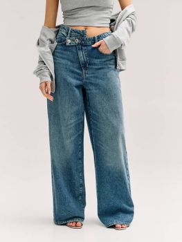 Wide-Leg Jeans