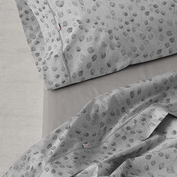 Juego De Sábanas Abi Color Plomo. Cama De 180 Cm. 4 Piezas