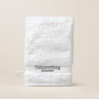 omorovicza cleansing mitt in pouch