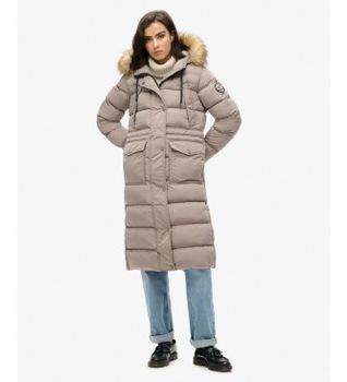 Superdry para mujer. W5011788A Abrigo Everest Foux beige (M), Casual, Poliéster Reciclado, Sostenible