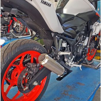 Silenciador de escape Yamaha MT-03 E4 Mass Bullet