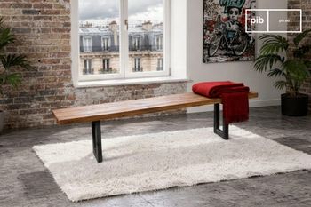 Banco de madera marron