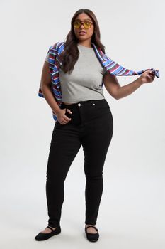 Vaqueros Plus Pitillo De Tiro Alto, Negro