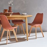 silla escandinava con patas de madera de haya set de 4 terracota