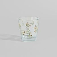 vaso de vidrio transparente con flores