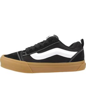 de VANS OFF THE WALL VANS KNU SKOOL : ZAPATILLAS NEGRAS CON SUELA CARAMELO BLACKGUM