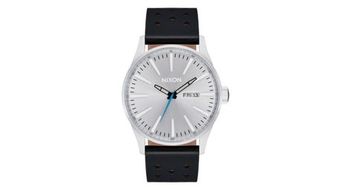 Reloj nixon sentry leathercromo plata rayo de sol negro