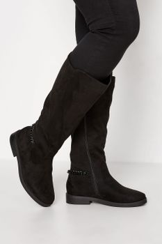Botas Negras Antelina Con Cadena En Diferentes Anchos