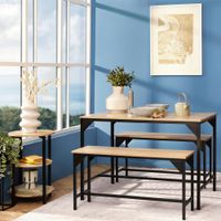 juego de sillas y mesa de comedor de estilo industrial madera clara