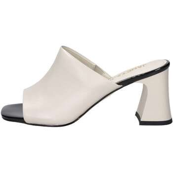 Janet&Janet Sandalias J-802 para mujer