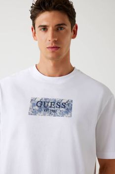Camiseta Con Logo Bordado