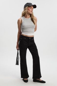 Vaqueros Petite Con Abertura Para La Bota, Negro