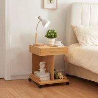mesa auxiliar jokkmokk con ruedas bambu 57x43x43cm - natural encasa