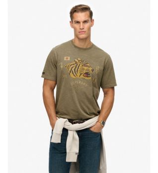 Superdry para hombre. M1012238A Camiseta Campaign Souvenir verde (M), Casual, Algodón, Manga corta