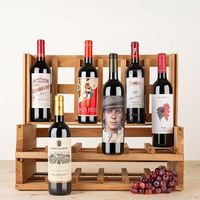soporte vinatorio con 5 vinos tintos y vermut dos deus r protos grinon abadal cumbrero matsu pack de 6