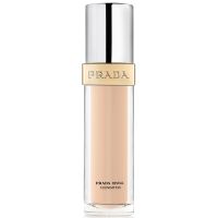 prada reveal skin optimising refillable foundation 30ml various shades - lc15 - light cool