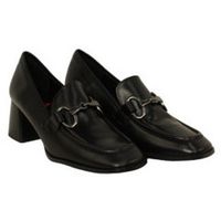 lolas deportivas moda mocasin con tacon 5 cm y estribo fabicado en espana para mujer