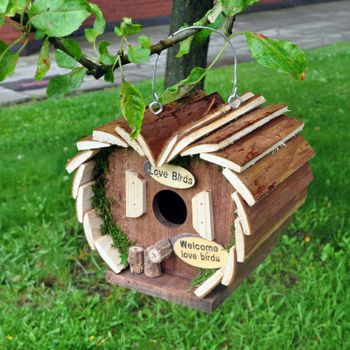 Lovebirds Bird Hotel