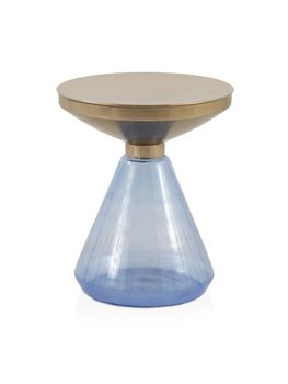 Mesa auxiliar con base de cristal azul y sobre de metal dorado