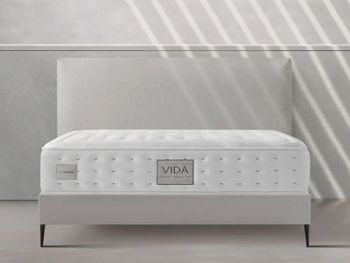 Colchón solidario vida la premier muelles titanium pro
