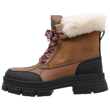 UGG Descansos Ashton Addie para mujer