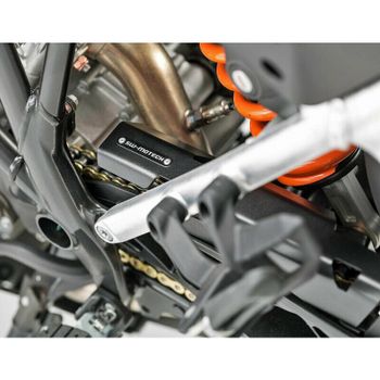 Protección de la cadena de transmisión KTM Super Adventure SW-Motech