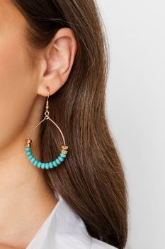 Aro Dorado Con Cuentas Azules