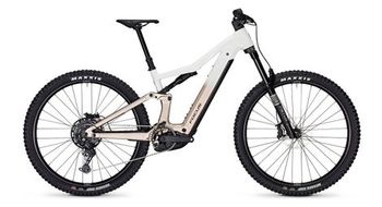 Focus jam   6 7 btt electrica shimano cues 10s 600wh 29   blanca 2025