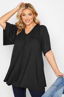 top negro de pico con pinza frontal mujer curvy y tallas grandes yours