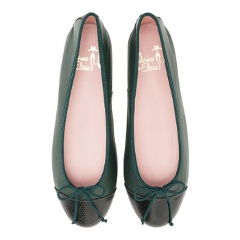 Bailarina piel verde con puntera y trasera en piel labrada.