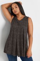 yours top sin mangas con vuelo negro estampado geometrico mujer curvy y tallas grandes yours