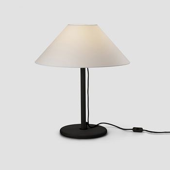 Lámpara de mesa clásica