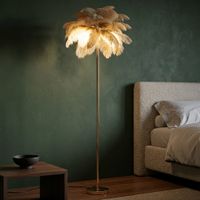 lampara de pie de metal dorado con plumas o 55x160 cm
