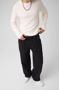 Pantalón Ancho Modelo Chino