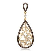 colgante de plata en forma de gota con diseno floral