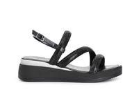 sandalias asimetricas con pedreria black