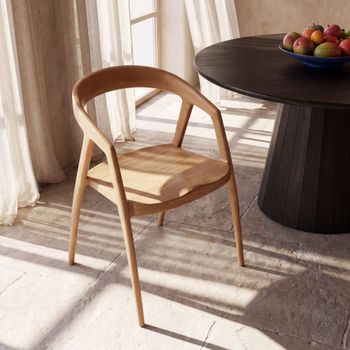 Silla de comedor de fresno barnizado