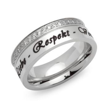 Anillo de acero inoxidable parcialmente pulido con grabado láser