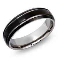 anillo moderno de titanio con ranura brillante