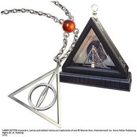 colgante lovegood de las reliquias de la muerte con caja harry potter