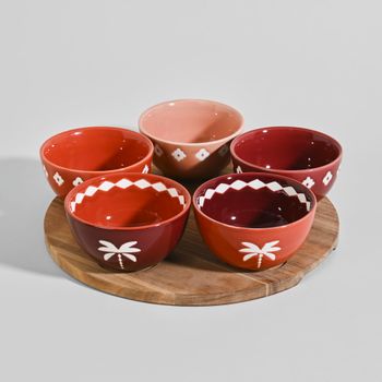 Set de 5 cuencos para aperitivos con bandeja de madera de acacia
